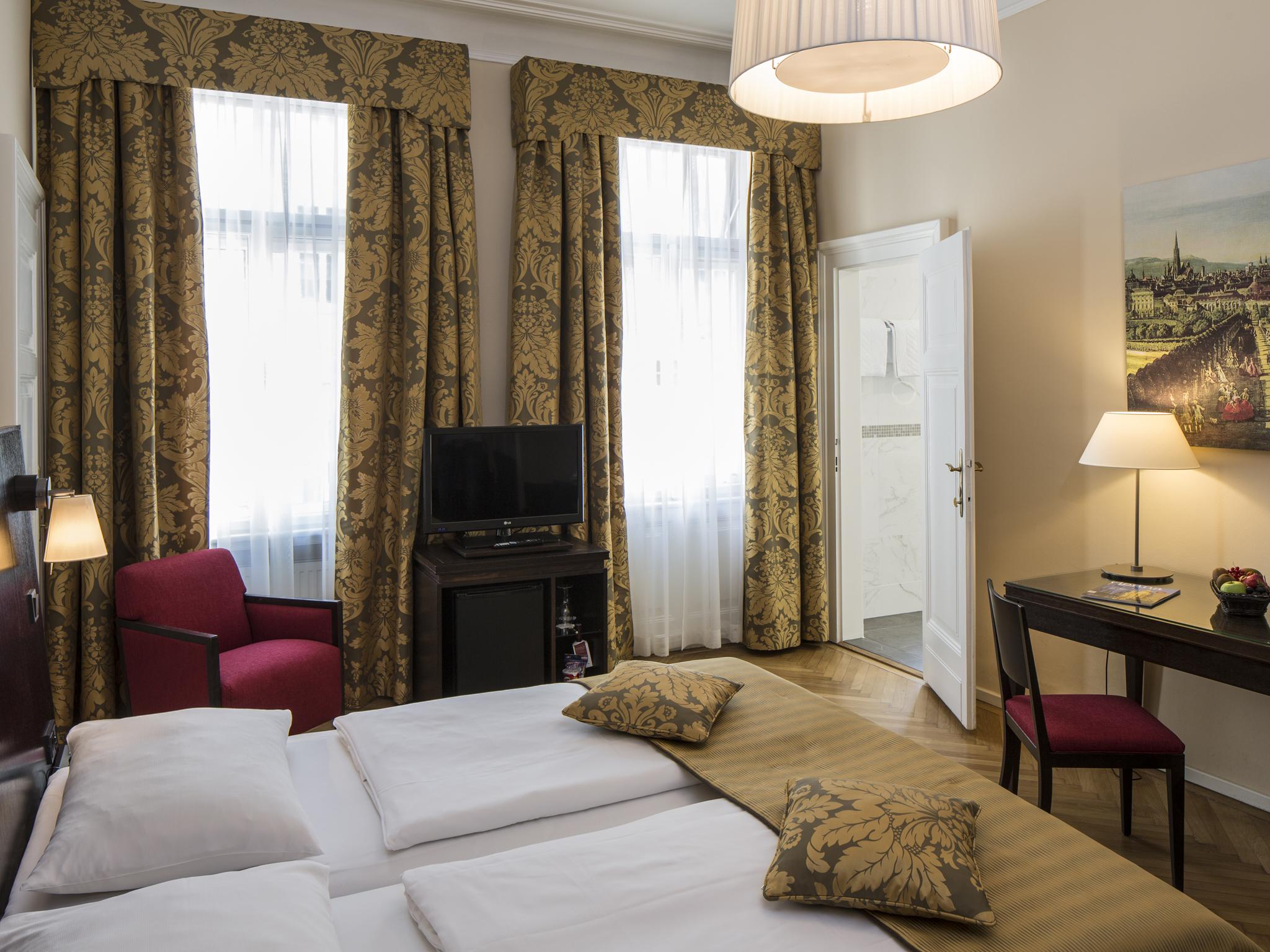 Astoria Vienna, Curio Collection By Hilton Hotel 4*