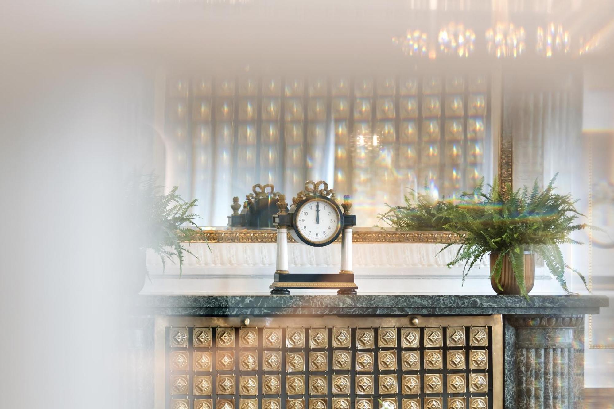 Astoria Vienna, Curio Collection By Hilton